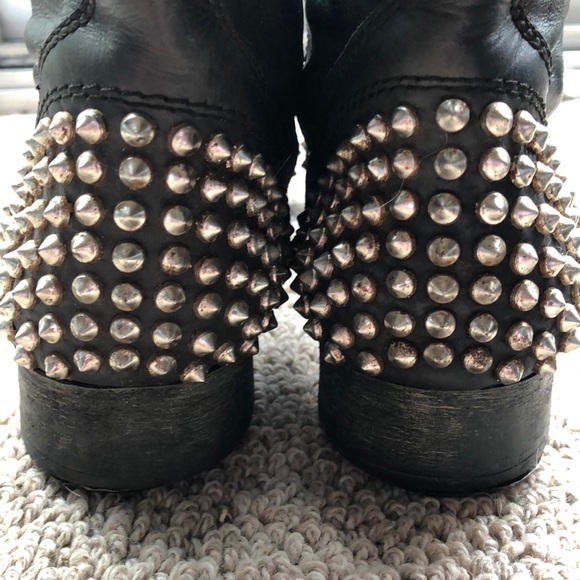 Steve Madden studded boots - Picture 3 of 6